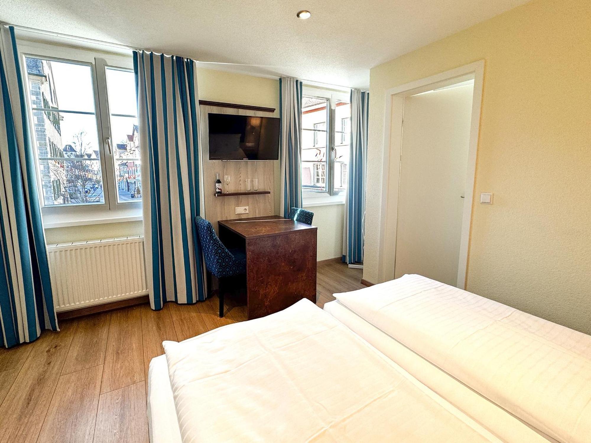 & Gaestehaus Seehof 3*
