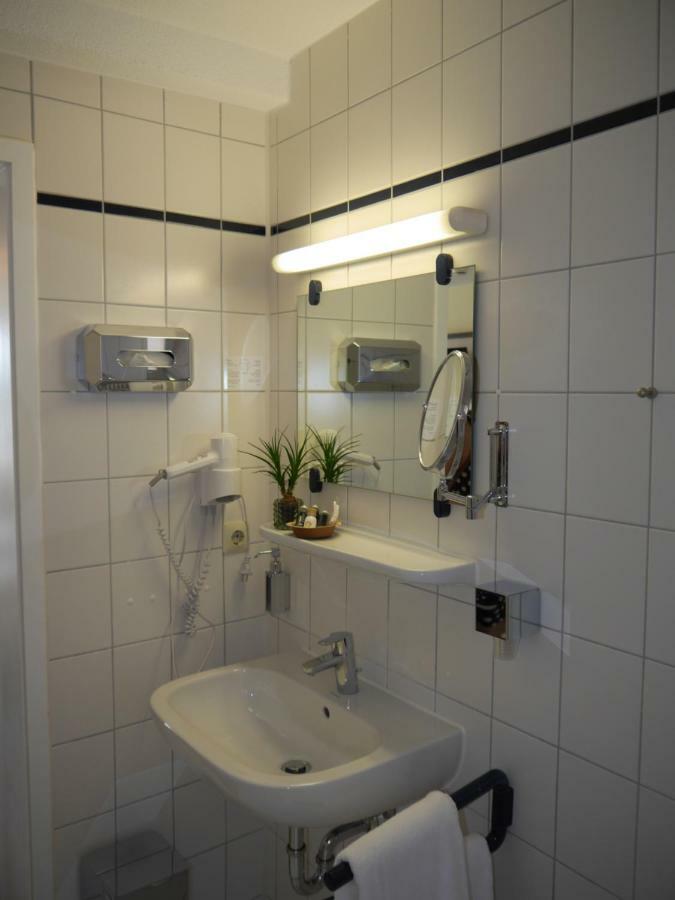 Hotel & Gaestehaus Seehof 3*